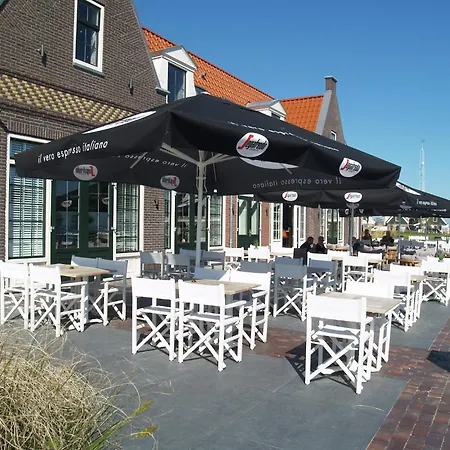 בית נופש Detached Near Amsterdam אאוטדם