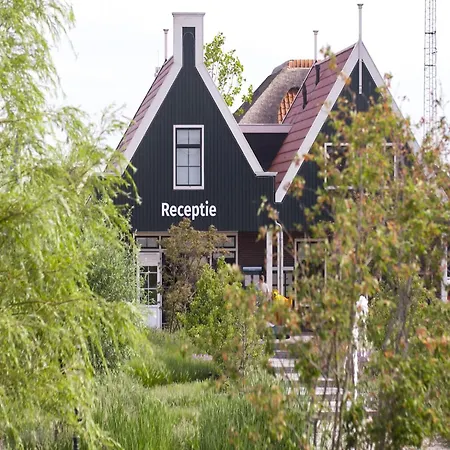 Detached Near Amsterdam بيت للعطل